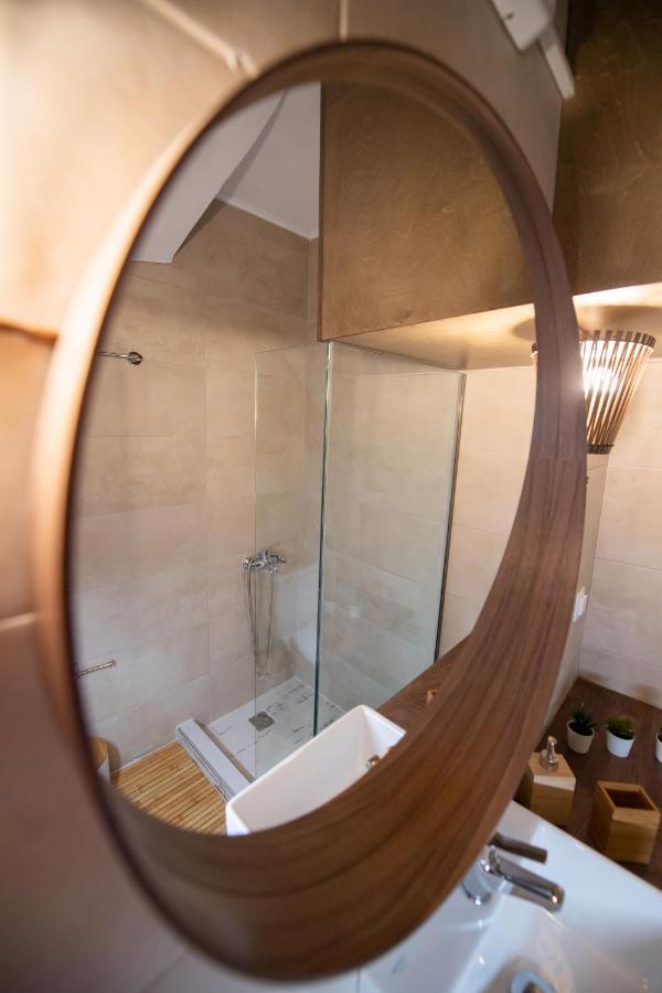 En Lefko Boutique Apartments Nikiana Esterno foto
