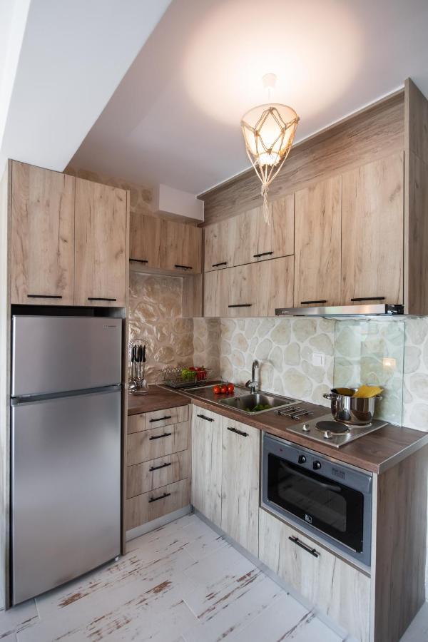 En Lefko Boutique Apartments Nikiana Esterno foto